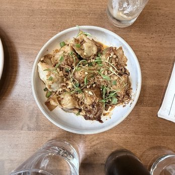 Earls Kitchen + Bar - New American Near Me - Bellevue, Washington Earls Kitchen + Bar - New American Near Me - Bellevue, Washington