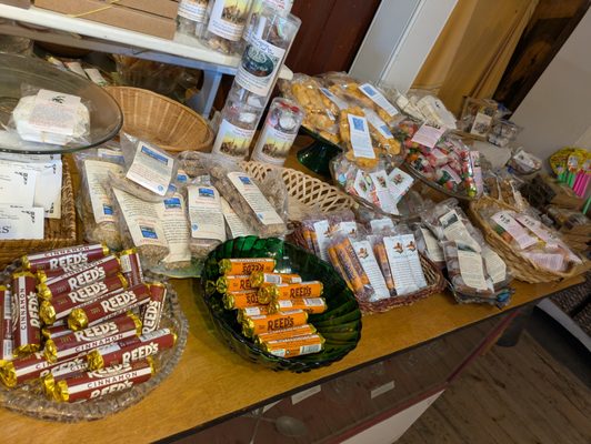 True Treats Historic Candy by null