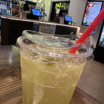 Friday's Chicken - Soda beverage lime - Chicken Wings Near Me - Kent, Washington