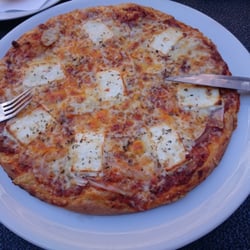 Pizza Zentral - Pizza Bolognese spezial