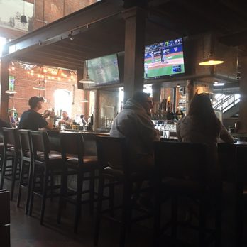Local Kitchen & Beer Bar - New American Near Me - Fairfield, Connecticut