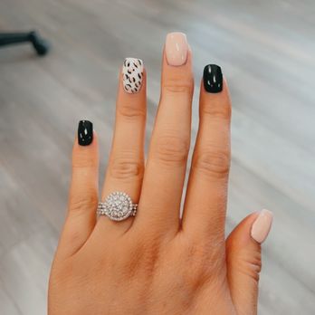 QTs Nails & Spa - Nails - Nail Salons Near Me - Reno, Nevada