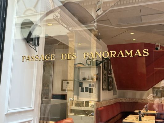 Passage des Panoramas by null
