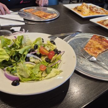 Brooklyn V's Pizza - Side salad,complimentary cheese pizza and Giant lasagna - Pizza Near Me - Mesa, Arizona Brooklyn V's Pizza - Side salad,complimentary cheese pizza and Giant lasagna - Pizza Near Me - Mesa, Arizona