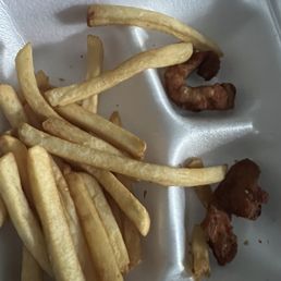 Guys... is this supposed to be my chicken fingers? Guys... is this supposed to be my chicken fingers?