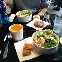 By Popote - Salade boulgour/tomates/mozza et sa soupe