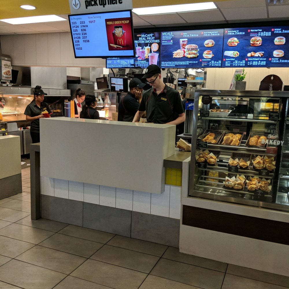 McDonald's - customers in a fast food restaurant - Fast Food Near Me - Toronto, Ontario