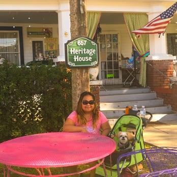 Heritage House - The outside area is so beautiful, and classic! - Shopping Near Me - Crystal River, Florida