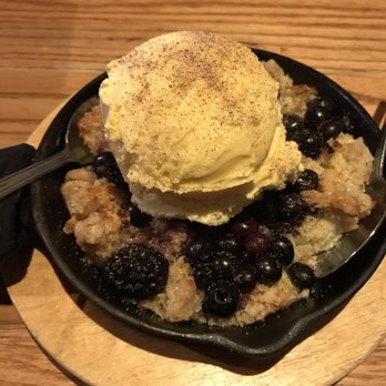 Chili's - Berry crumble - Tex-Mex Near Me - Diamond Bar, California Chili's - Berry crumble - Tex-Mex Near Me - Diamond Bar, California