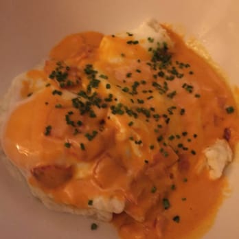 La Bodega de Los Secretos - Egg and potato dish. Great when mixed! - Spanish Near Me - Madrid, M La Bodega de Los Secretos - Egg and potato dish. Great when mixed! - Spanish Near Me - Madrid, M