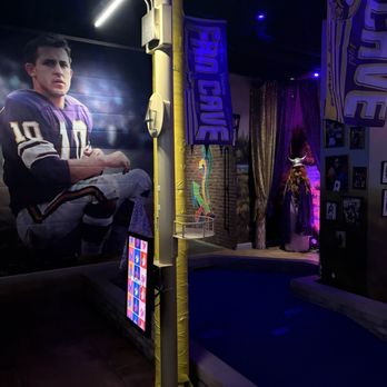 Puttery - Mini Golf Near Me - Minneapolis, Minnesota