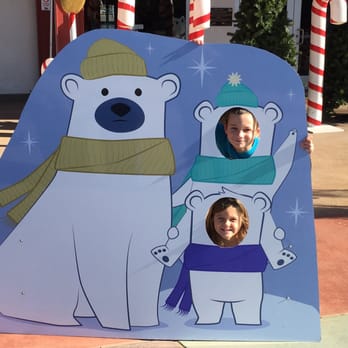 Winter Fest OC - Photo op - Festivals Near Me - Costa Mesa, California Winter Fest OC - Photo op - Festivals Near Me - Costa Mesa, California