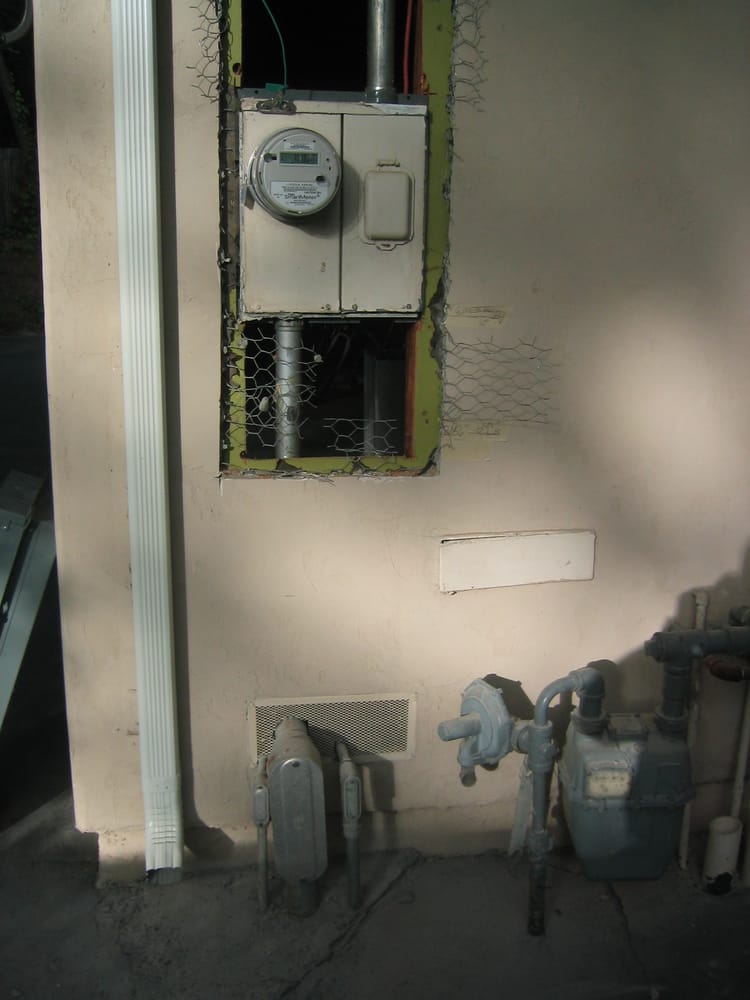 Slide of E G Electrical Services