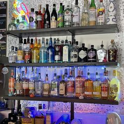 Bubble Jungle Beer Garden - Bar area
