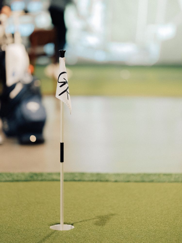 Green Room Indoor Golf Logo