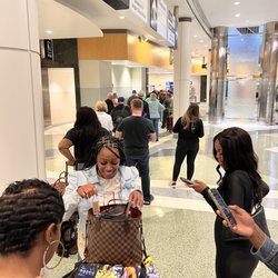Budget - The line forever outside budget
