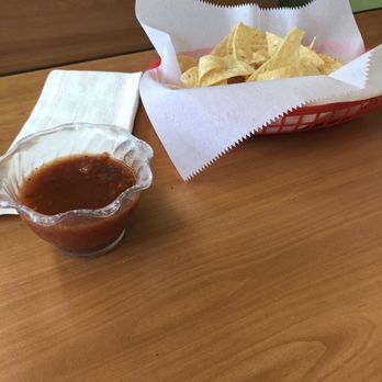 Veros Taqueria - Chips and salsa - Mexican Near Me - Concord, California Veros Taqueria - Chips and salsa - Mexican Near Me - Concord, California