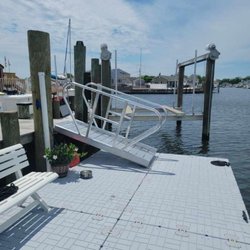 Harbor Outfitters
