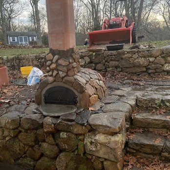 A-Tec Chimney Sweep - Pizza oven phase 3 finishing fieldstone layer - Chimney Sweeps Near Me - Smithfield, Rhode Island
