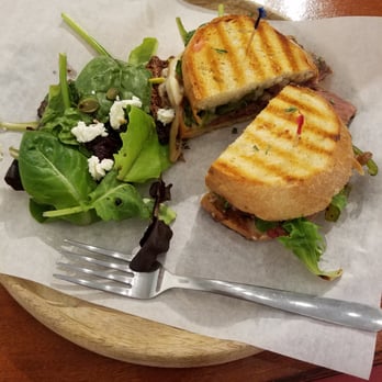 ARS Cafe - Roast Beef Sandwich.... Yummy!! - Art Galleries Near Me - Honolulu, Hawaii