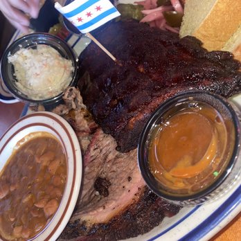 Bub City - Pitmaster Combo Plate - Barbeque Near Me - Chicago, Illinois