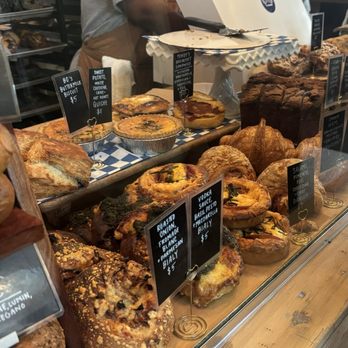 Mindy's Bakery - Desserts Near Me - Chicago, Illinois Mindy's Bakery - Desserts Near Me - Chicago, Illinois