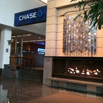 Chase Bank - Banks & Credit Unions Near Me - Seattle, Washington