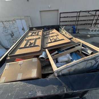 Pineda Hauling - Junk Removal & Hauling Near Me Pineda Hauling - Junk Removal & Hauling Near Me