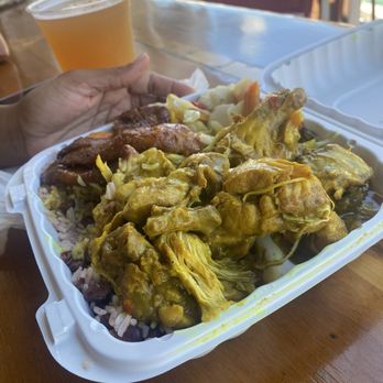 Vineyard Caribbean Cuisine - Curry Chicken Entree - Caribbean Near Me - Oak Bluffs, Massachusetts