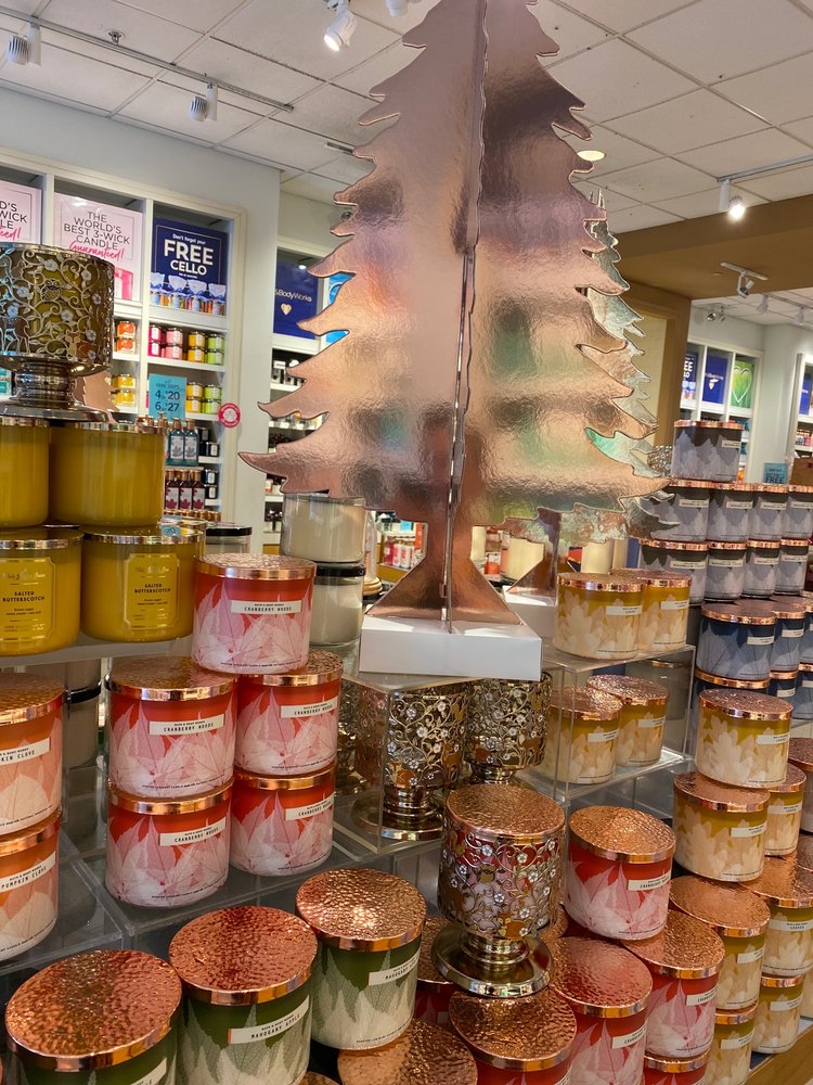 BATH & BODY WORKS Updated August 2024 419 Chestnut Ridge Rd