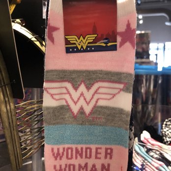 Hot Topic - Wonder Woman socks - Accessories Near Me - Macon, Georgia