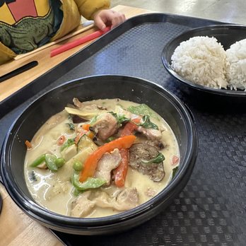 Kra-Pow Thai Eatery - Green Curry - Thai Near Me - Stanton, California Kra-Pow Thai Eatery - Green Curry - Thai Near Me - Stanton, California