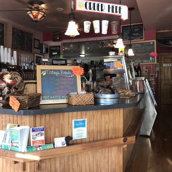 Ozzie's Coffee Bar - Coffee & Tea Near Me - Old Forge, New York