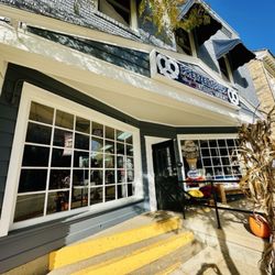 Pretzels Plus - Exterior of business