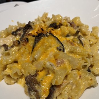 Yard House - New American Near Me - Northridge, California Yard House - New American Near Me - Northridge, California