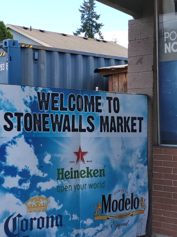 STONEWALLS MARKET Updated September 2024 7449 SE 72nd Ave, Portland