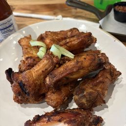 Smoked wings. These smoked wings are delicious and you can also get sauce on them