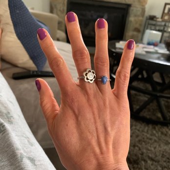 Mani 2 U - Nail Salons Near Me