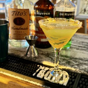 Water's Edge Restaurant & Bar - Caramel apple martini Yes Please!!! - American Near Me - Edgecomb, Maine
