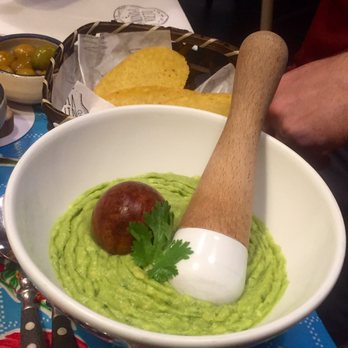 El Niño Viejo - Guac - Spanish Near Me - Barcelona, B