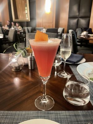 THE Blvd Restaurant and Lounge by null