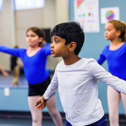 Kehl School of Dance - Weekly dance classes for children of all ages in ballet, acro, jazz, hip hop, tap, musical theater, and contemporary.