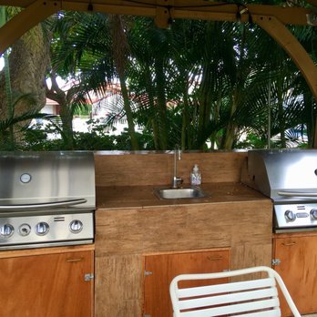 Naniwa Gardens - Barbecue area - Apartments Near Me - Honolulu, Hawaii Naniwa Gardens - Barbecue area - Apartments Near Me - Honolulu, Hawaii