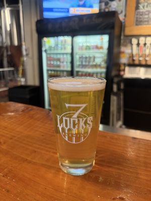 7 Locks Brewing by null