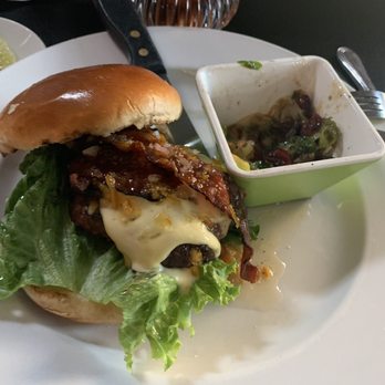 Minglewood - Noli burger - Cocktail Bars Near Me - Lexington, Kentucky Minglewood - Noli burger - Cocktail Bars Near Me - Lexington, Kentucky
