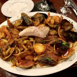 La Cucina Italian Grill - Frutti Di Mare