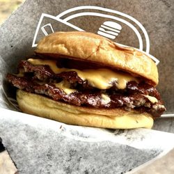 . - Brorsan Burger