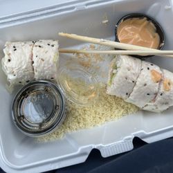 U Sushi & Grill - Lettuce Lover roll