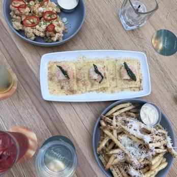 Cactus Club Cafe - Appetizers and the butternut squash ravioli is a must - Canadian (New) Near Me - Vancouver, British Columbia Cactus Club Cafe - Appetizers and the butternut squash ravioli is a must - Canadian (New) Near Me - Vancouver, British Columbia