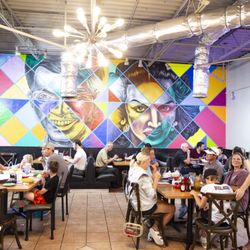 Hidalgo's Mexican Restaurant & Cantina - Always good atmosphere